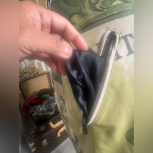 Moschino 1,000,000 Dollar leather Skirt - Picture 5 of 16